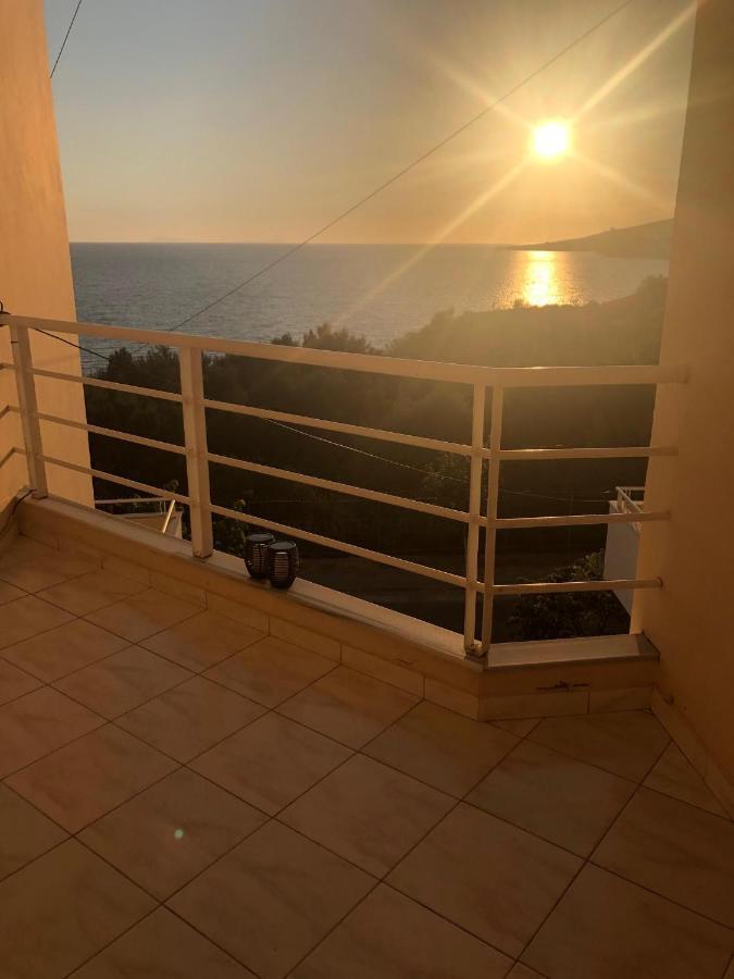 Santa Apartment